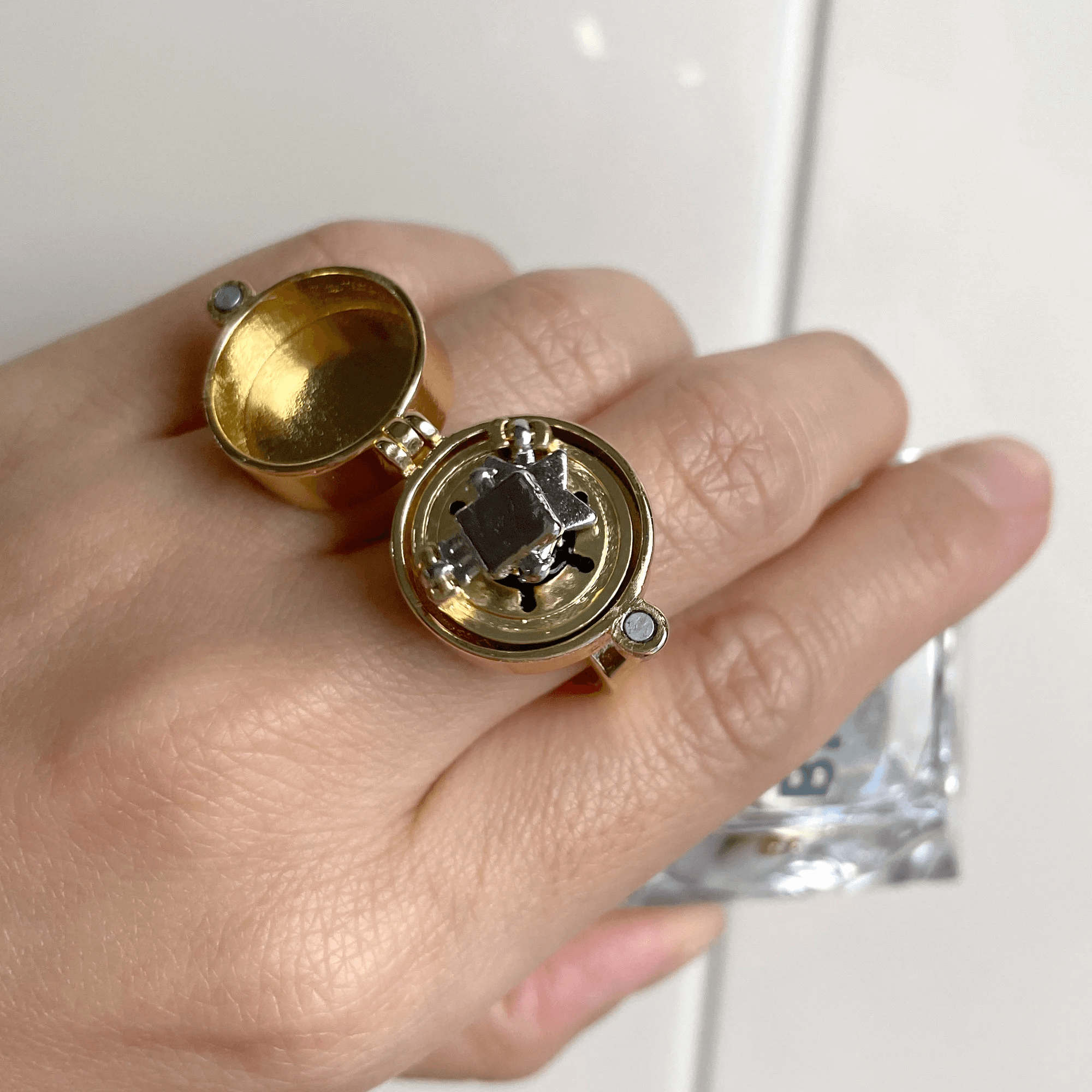 BFF Meaningful Gift Ring – A Hidden Symbol of Your Bond
