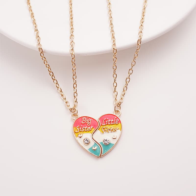 Big Sister & Little Sister Heart Necklace Set - Perfect Gift for Siblings