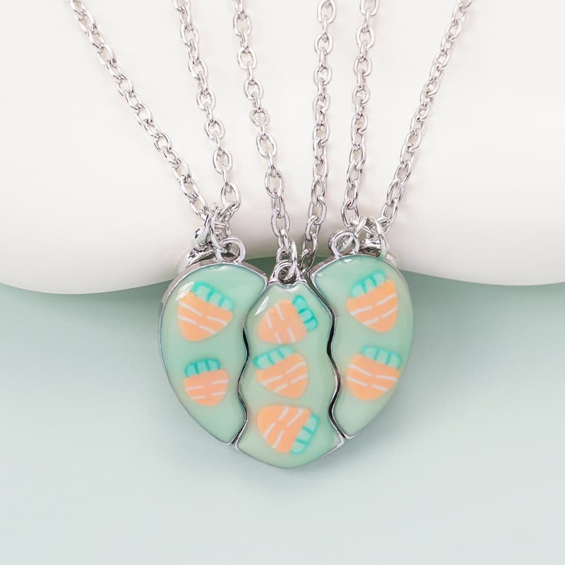 Magnetic Carrot Heart Necklace Set - BFF Best Friend Gift