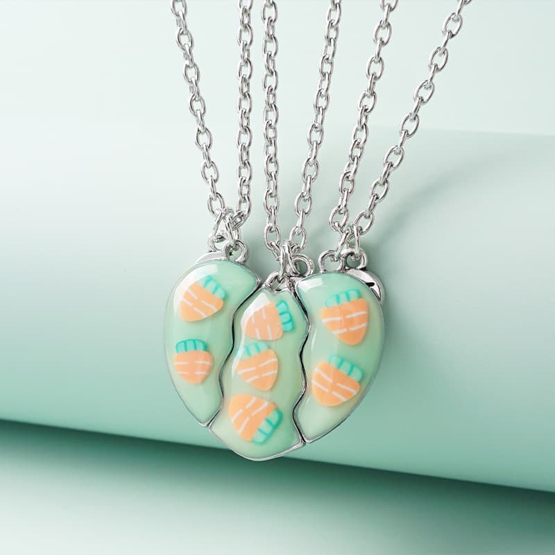Magnetic Carrot Heart Necklace Set - BFF Best Friend Gift