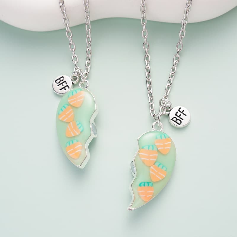 Cute Carrot Heart Magnetic BFF Necklaces Set - Best Friend Gift