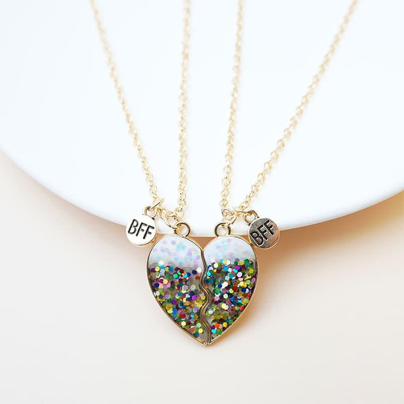 BFF Best Friends Forever Magnetic Heart Necklace Set