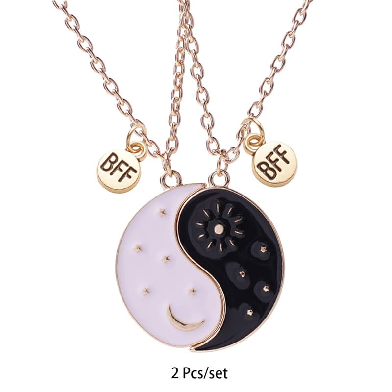 Yin Yang BFF Necklace Set - Star & Moon Friendship Jewelry for Girls
