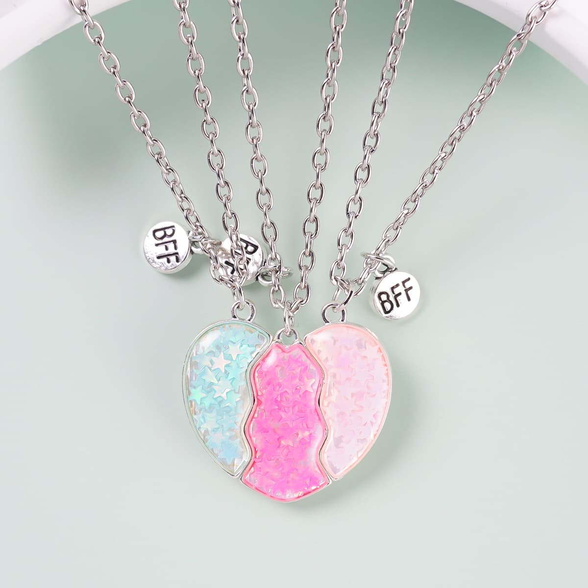 Best Friend Heart Necklace Set - Magnetic BFF Jewelry for Girls & Teens