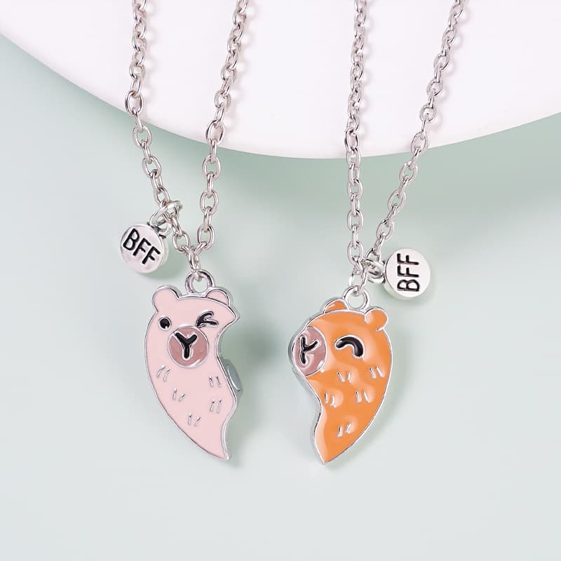 Cute Capybara Magnetic BFF Necklaces - Perfect Gift for Best Friends