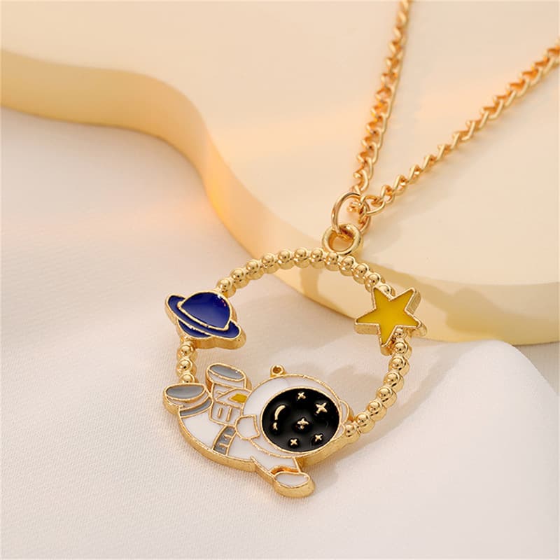 Cute Astronaut Pendant Necklace Set - Space Lover Gift