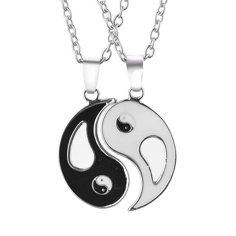 Yin Yang Couple Necklaces Set - Vintage Feng Shui Love Gift for Him & Her