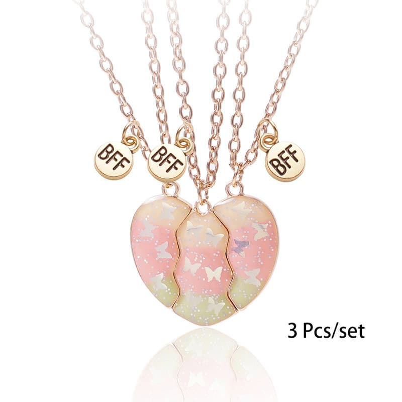 BFF Best Friends Forever Magnetic Heart Necklace Set