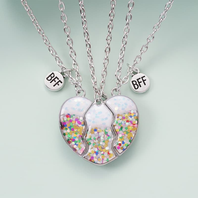 BFF Best Friends Forever Magnetic Puzzle Necklace Set